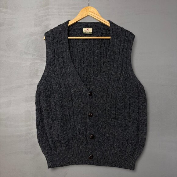 Vintage Carraig Donn Chunky Cable Knit Grey Button Up Cardigan Sweater Vest Larg - Picture 1 of 7